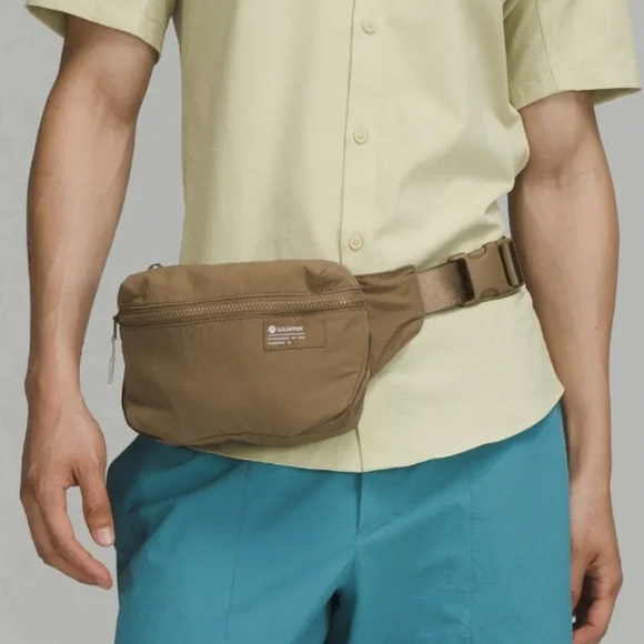 Lululemon Clean Lines Belt Bag - Artifact - 2L - Adjusts Strap Lululemon Clean Lines Belt Bag - Artifact - 2L - Adjusts Strap